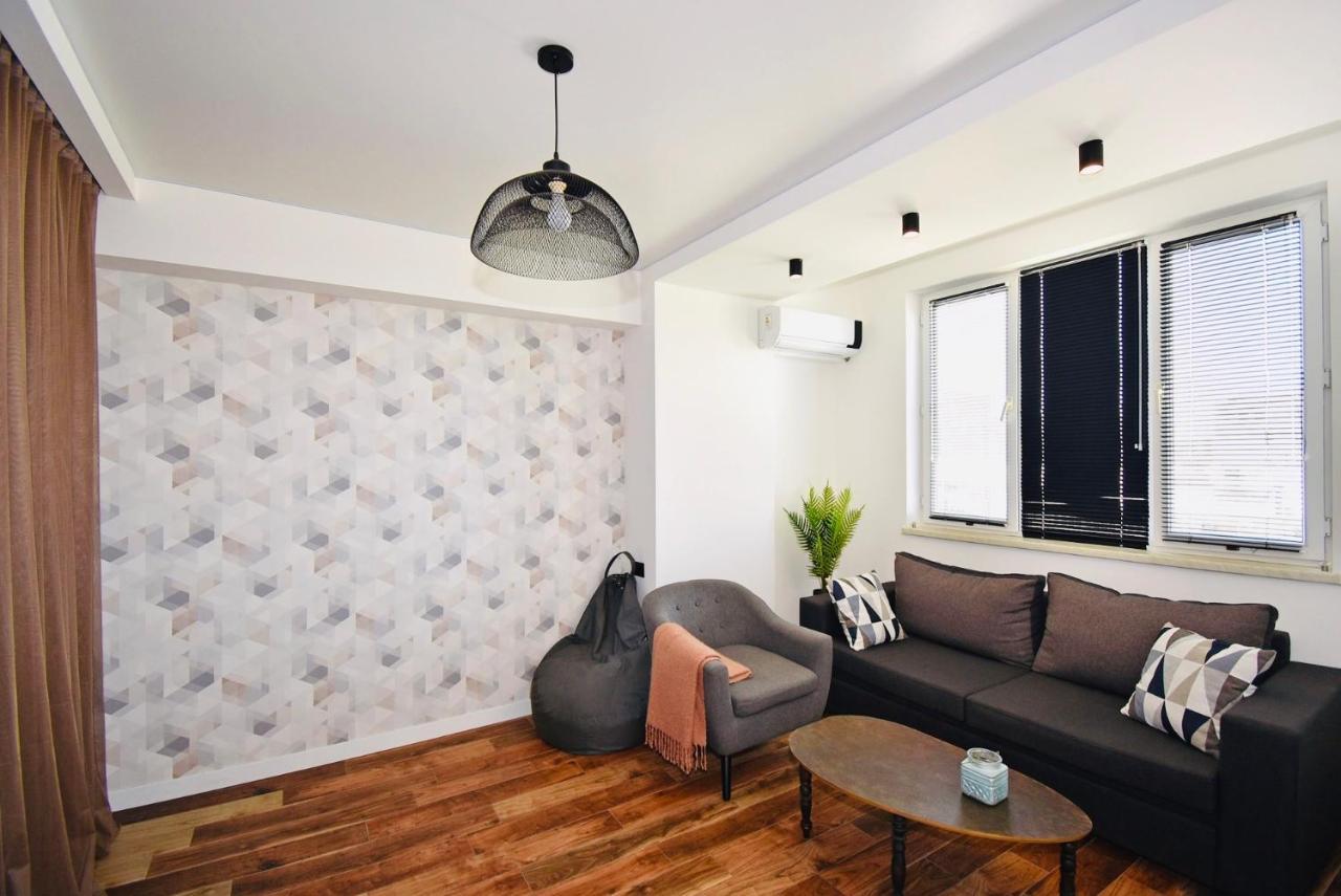 Magical Studio At Republic Square Apartment Yerevan Luaran gambar