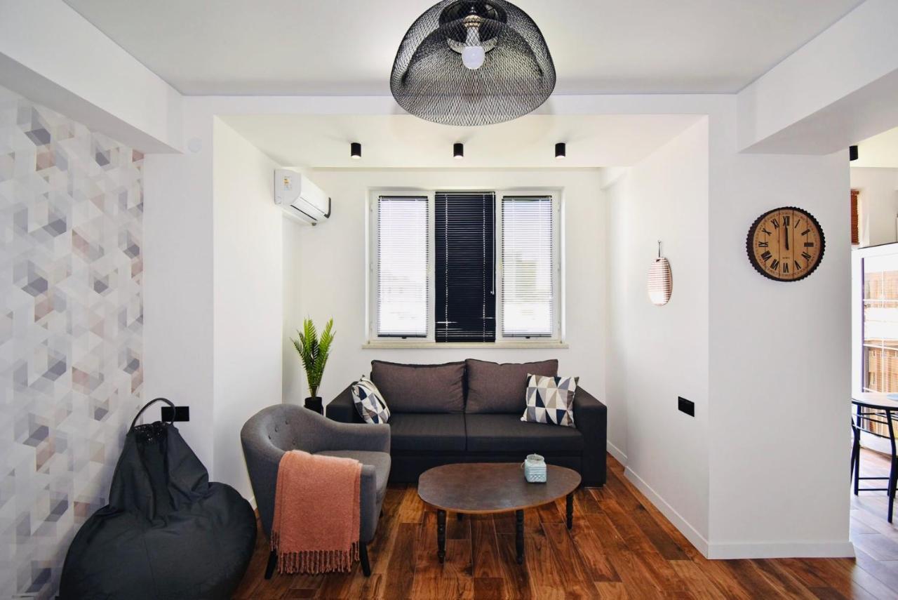 Magical Studio At Republic Square Apartment Yerevan Luaran gambar